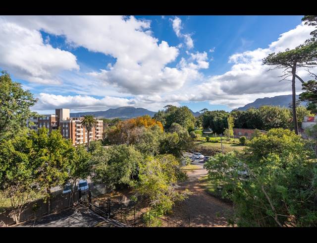 1 bed property to rent in WYNBERG